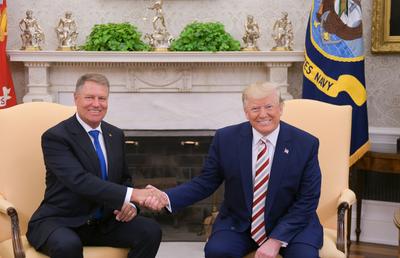 Donald Trump l-a sunat pe Klaus Iohannis » Ce au discutat cei doi președinți și ce sumă de bani a donat SUA pentru combaterea coronavirusului în România