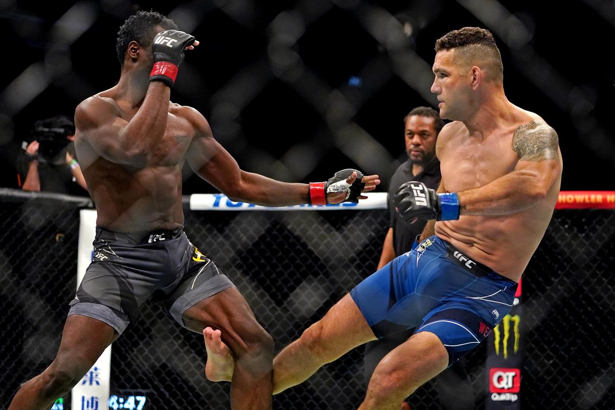 Chris Weidman - Uria Hall - UFC 261 - 24.04.2021