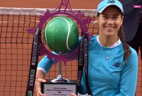 Sorana Cîrstea (31 ani, 67 WTA) a învins-o pe Elise Mertens (25 de ani, 17 WTA), 6-1, 7-6, în finala WTA de la Istanbul