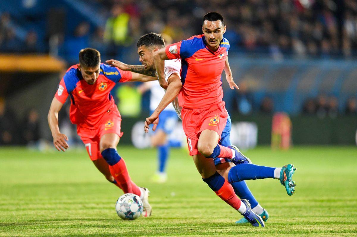 Show total Florin Tănase » Superior pe teren și în caseta tehnică din Gazetă