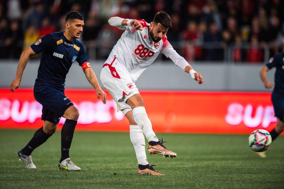 Rămâne doar barajul » Dinamo, năucită în repriza secundă a meciului cu Poli Iași! Cum arată ACUM clasamentul și lupta pentru promovare