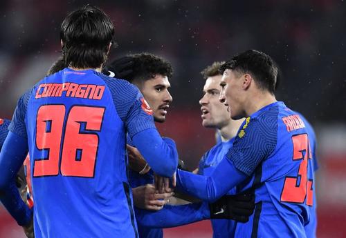 Darius Olaru a ajuns căpitan la FCSB și cel mai bine cotat fotbalist din tot campionatul, însă randamentul lui s-a prăbușit, efectiv, față de sezonul precedent. Foto: Imago