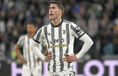 Juventus riscă să fie exclusă un an din Europa » Ancheta UEFA nu așteaptă verdictul justiției sportive italiene