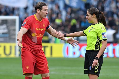 Maria Sole Ferrieri Caputi, aici conducând Lazio - Lecce / Foto: Imago