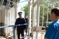 Imagini scandaloase! Zona Crepusculară la Arenele BNR, în centrul Bucureștiului » Jandarmii blochează accesul pentru un motiv incredibil: „Sunt «consensele» noastre”
