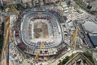 Barcelona a montat gazonul și lansează „Sky Tour” » Cât costă să survolezi Camp Nou din elicopter!