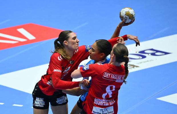 Ce a făcut Esbjerg înainte de returul cu CSM București din sferturile de finală ale Ligii Campionilor: „Nu am jucat destul de simplu”