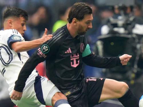 Leo Messi, conflict pe teren cu Andres Cubas / Foto: Captură ESPN