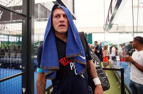 Christian Vieri s-a simțit mai obosit pe patul de spital decât după o partidă de padel / Foto: Imago