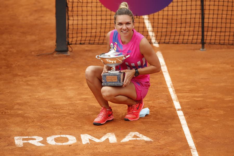 Simona Halep, campioană la Roma în 2020/Foto: Getty Images Ce a postat Simona Halep după decesul Papei Francisc: „Ne surprinde mereu cu reflecțiile sale”