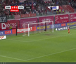 Deține cel mai nedorit record al actualului sezon al Superligii! » Are cele mai multe penalty-uri comise