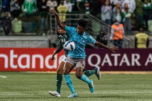 Jackson Rodriguez, în tricoul lui Emelec, într-un meci din Copa Libertadores / Foto: Imago