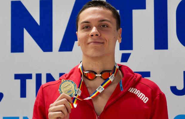 David Popovici, a PATRA medalie de aur la campionatele naționale de la Otopeni » Campionul mondial a scos al 5-lea timp al sezonului
