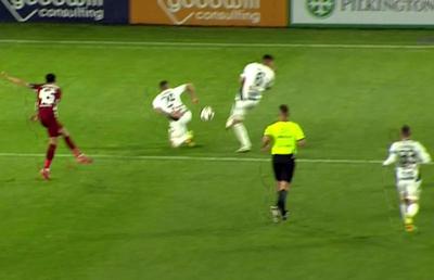 Szabolcs Kovacs n-a avut dubii! Pentru ce a acordat penalty în CFR Cluj - U Cluj