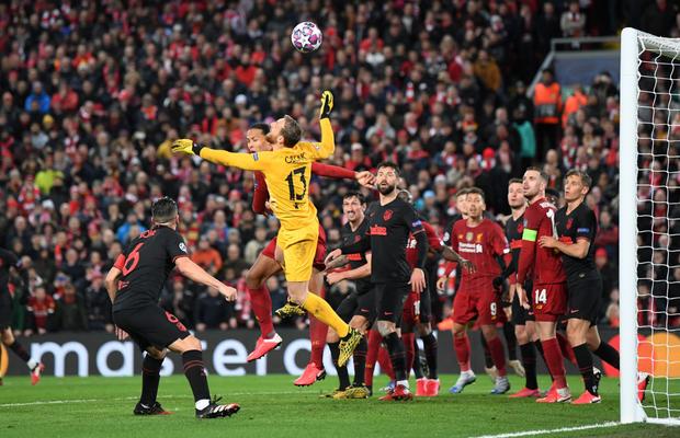 „Bomba virală” din Liga Campionilor » Studiu în Anglia:  41 de morți provocate de Liverpool - Atlético!