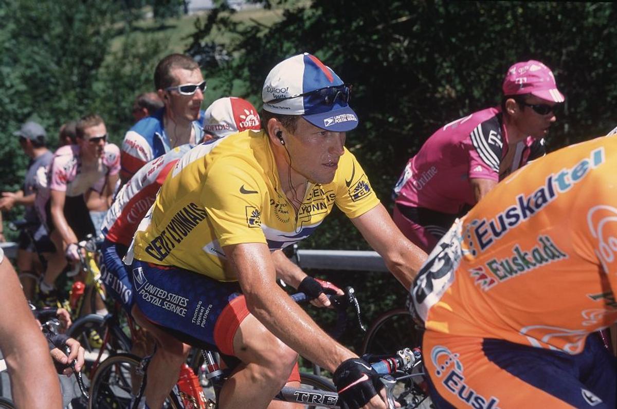 Lance Armstrong, „geniul” dopajului, dezvăluie secretul ca un atlet să NU testeze pozitiv: „E un fel de matematică, se întâmplă în orice sport de anduranță”