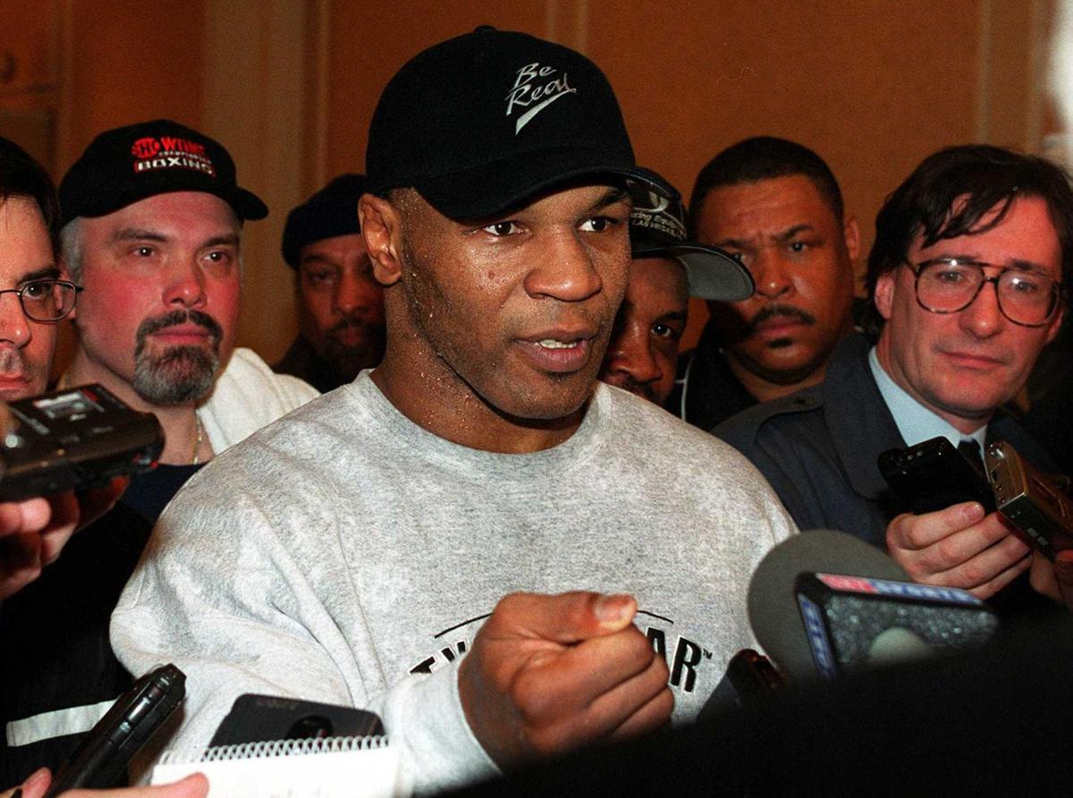 Mike Tyson, interviu acordat rapperului Lil Wayne: „Am 104 kg și sunt gata de luptă!”. Ce va face cu banii câștigați din următoarele meciuri