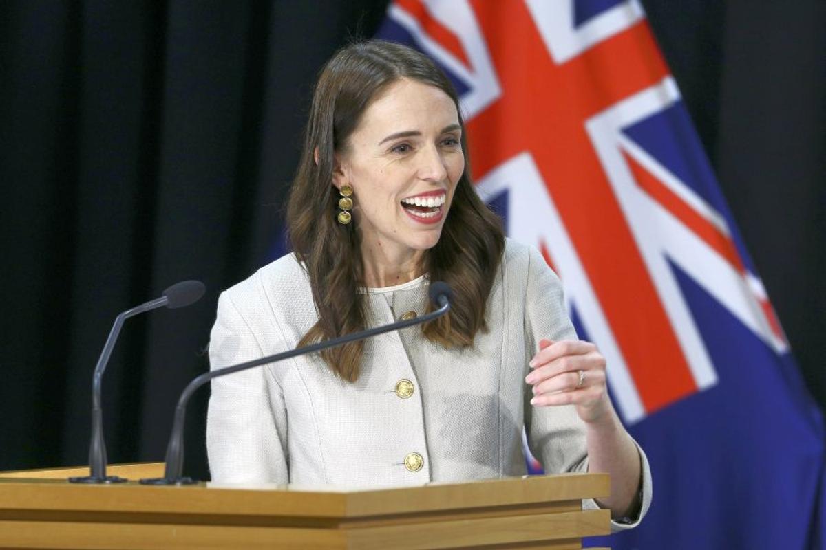 VIDEO Câtă stăpânire! Cum a reacționat Jacinda Ardern, premierul Noii Zeelande, surprinsă în direct de un cutremur puternic