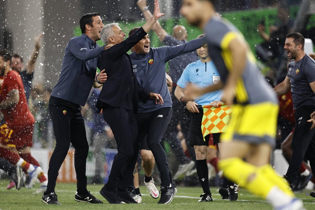 AS Roma - Feyenoord, prima finală Conference League, arbitrată de Istvan Kovacs