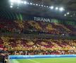 Duel al galeriilor la Roma - Feyenoord » Show incendiar la Tirana, în finala Conference League