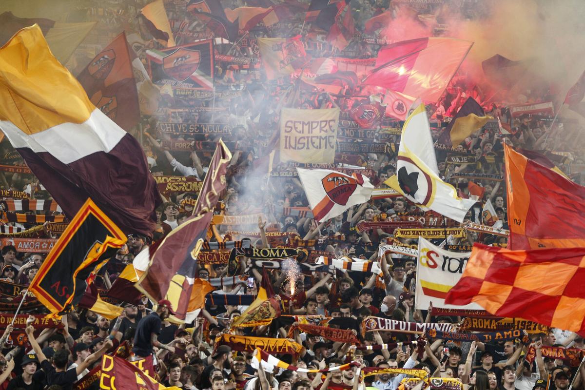 Atmosferă fabuloasă pe Stadio Olimpico, la finala AS Roma - Feyenoord