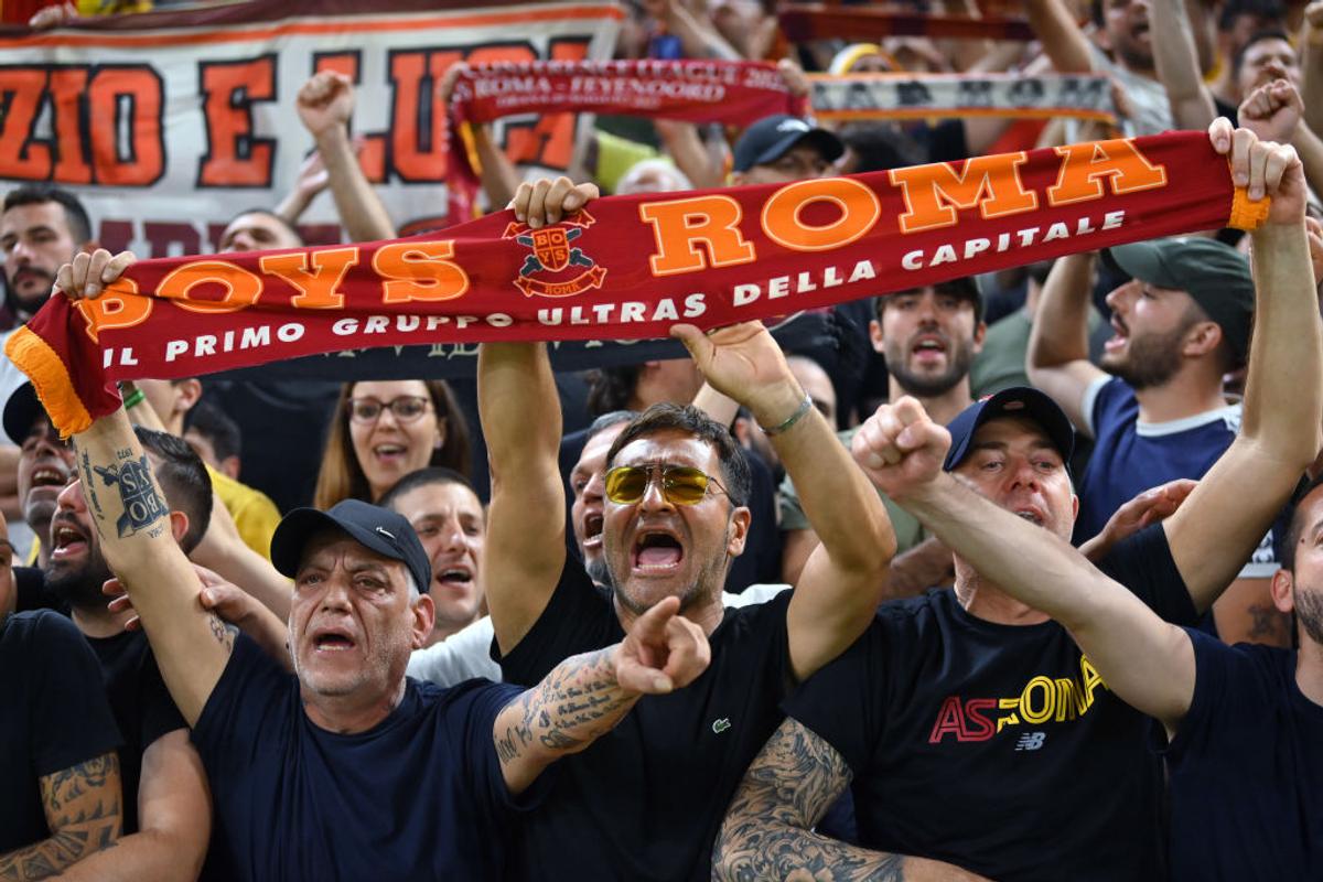 Mou e din nou Specialul! Primul trofeu continental pentru AS Roma » Kovacs a trecut marele test: două faze aprinse, judecate corect