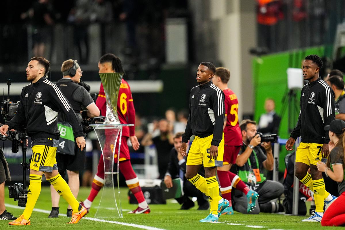 AS Roma - Feyenoord, prima finală Conference League, arbitrată de Istvan Kovacs