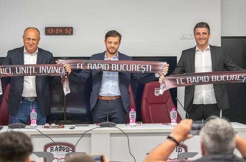 Dan Șucu, la prezentarea oficială // foto: Facebook @ Rapid