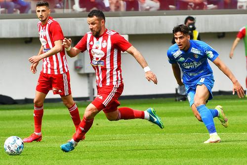 Marco Dulca, în albastru // foto: GSP