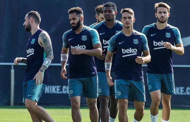 Fostul coechipier al lui Messi la Barcelona, arestat după ce a tras cu pistolul într-o parcare publică