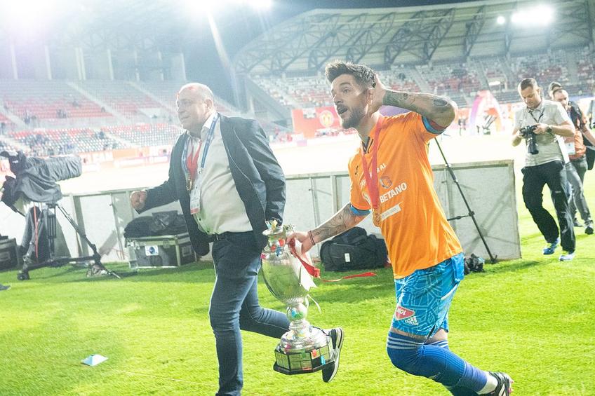 Sepsi a cucerit Cupa României în fața lui U Cluj, 0-0 după 120 de minute, 5-4 la loviturile de departajare. La finalul partidei, Laszlo Dioszegi, conducătorul covăsnenilor, a anunțat că vrea să întărească echipa pentru preliminariile Conference League.