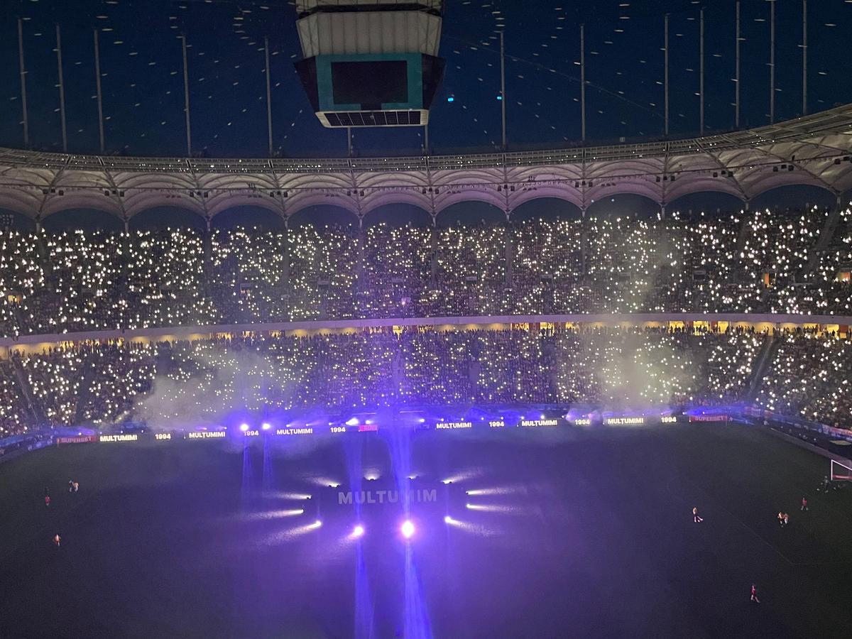 Mai mulți ca niciodată! Nou record de spectatori stabilit pe Arena Națională la meciul de retragere al Generației de Aur