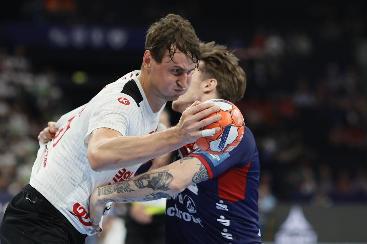 Xavi Pascual a început conferința cu o glumă, apoi lucrurile au devenit serioase » Plan clar pentru Dinamo