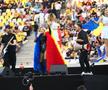 Loredana Groza a cântat înaintea meciului de retragere al Generației de Aur