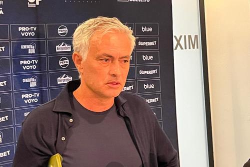 Jose Mourinho (61 de ani) s-a declarat foarte încântat că a participat la meciul de retragere al Generației de Aur.