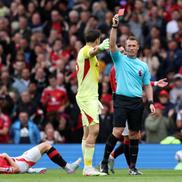Emiliano Martinez, cartonaș roșu în Manchester United - Aston Villa, foto: Getty Images