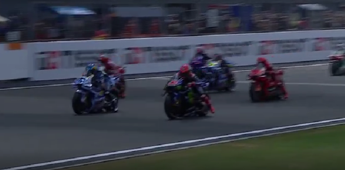 Victorie istorică la Silverstone » Dramatismul a fost la cote maxime în Marele Premiu de MotoGP al Marii Britanii