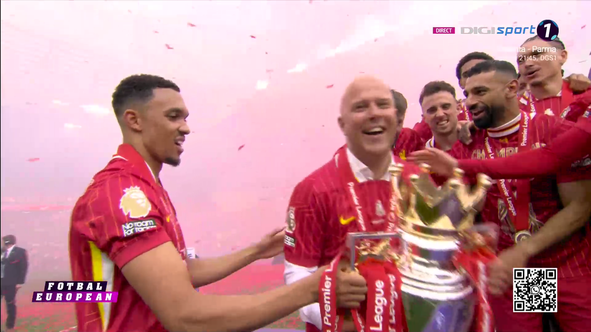 Liverpool a primit trofeul de campioană în Premier League