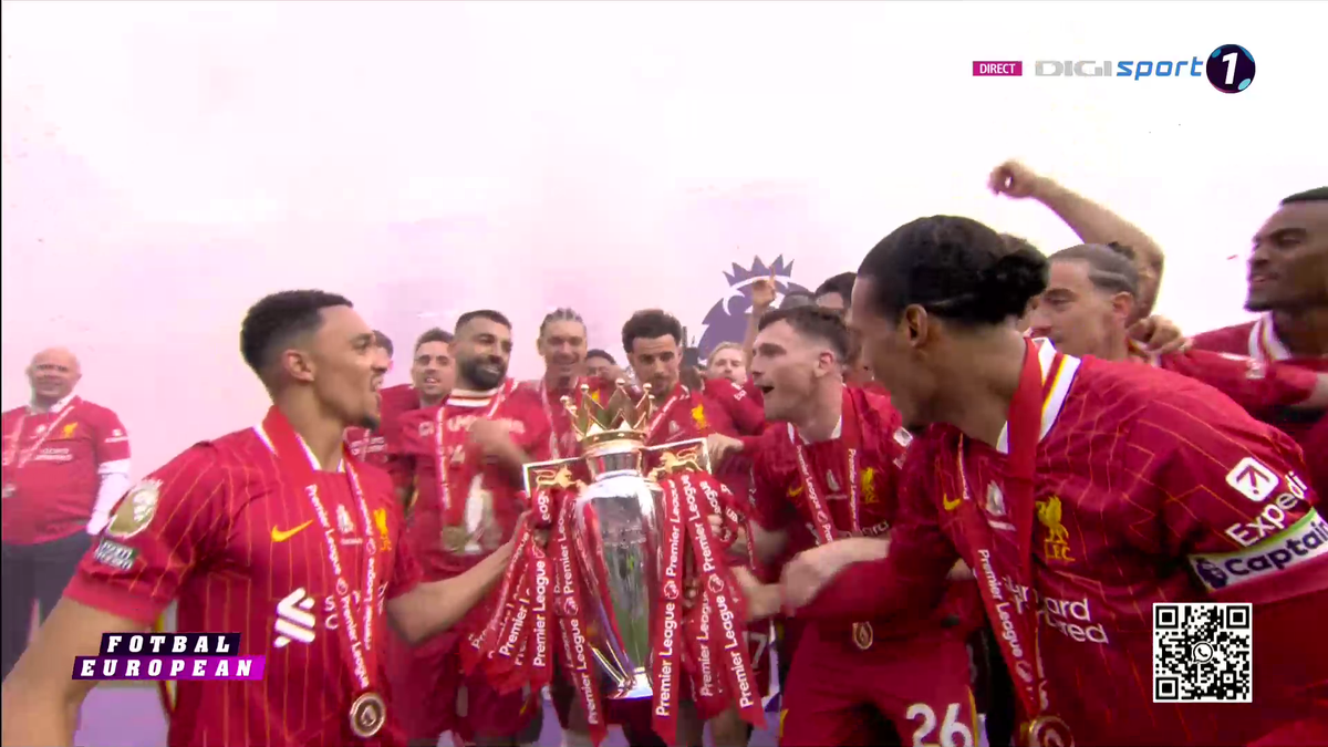 Liverpool a primit trofeul de campioană în Premier League