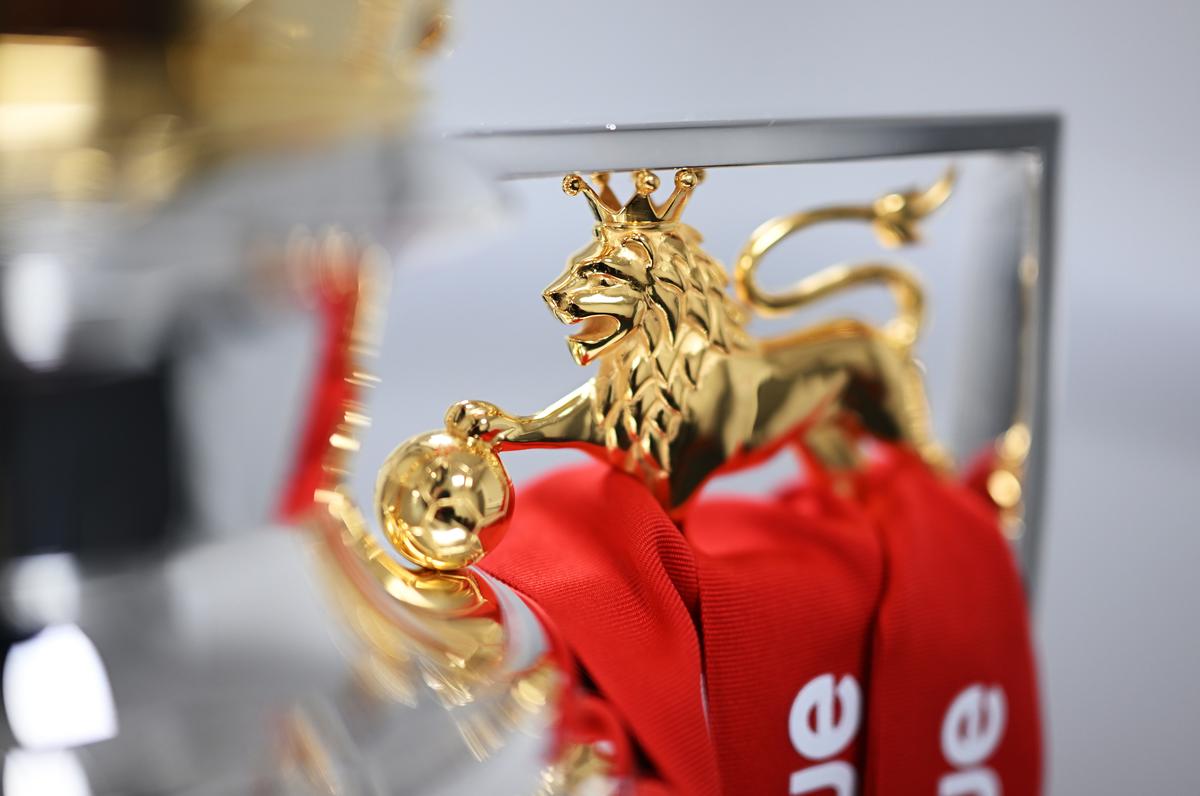 Liverpool a primit trofeul de campioană în Premier League