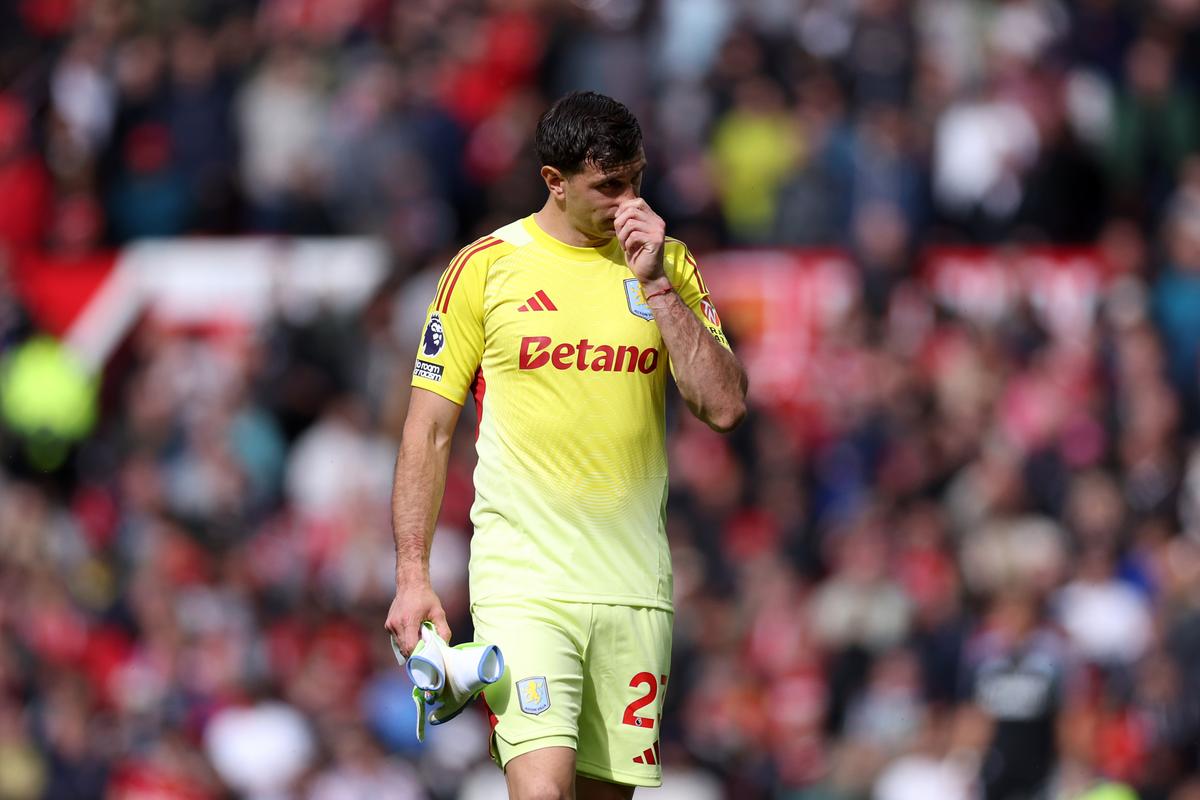 Emiliano Martinez, cartonaș roșu în Manchester United - Aston Villa