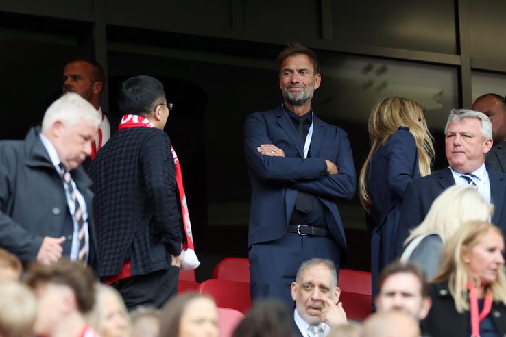 Liverpool a primit trofeul de campioană în Premier League, foto: Getty Images