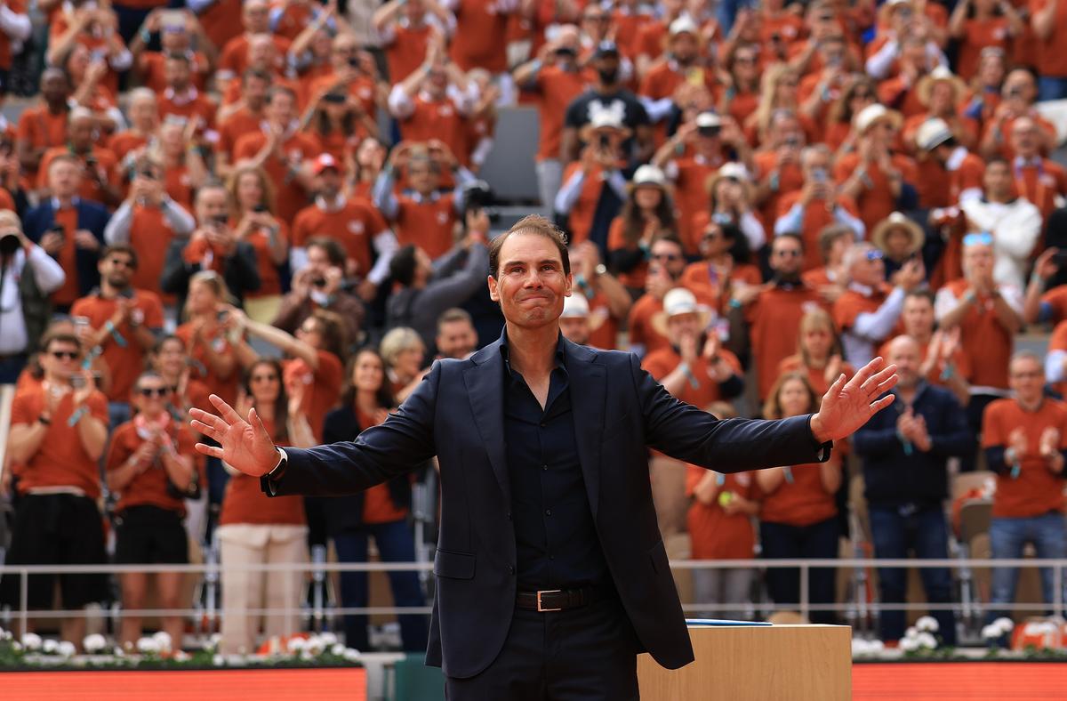 Rafael Nadal, omagiat la Roland Garros printr-o ceremonie emoționantă