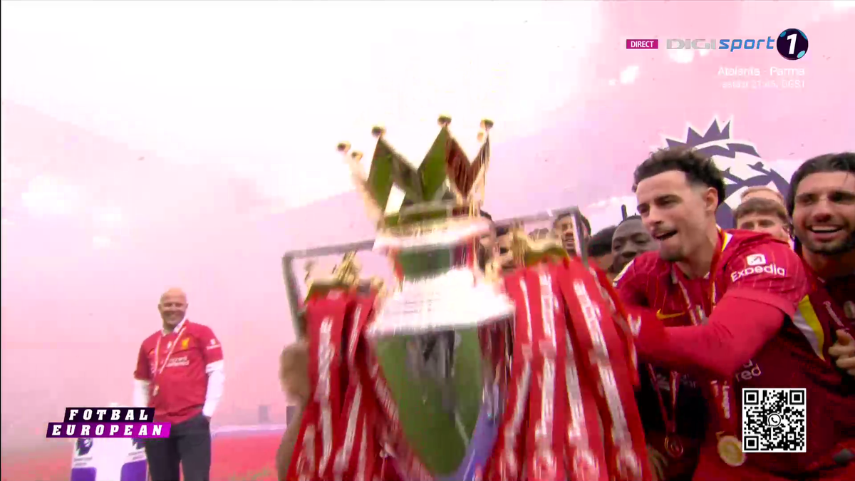 Liverpool a primit trofeul de campioană în Premier League