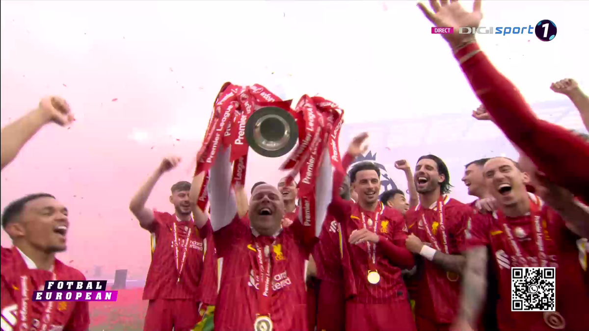 Liverpool a primit trofeul de campioană în Premier League