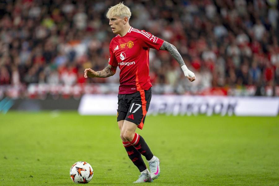 Alejandro Garnacho, în tricoul lui Manchester United/ foto: Imago Images Ca și plecat de la Manchester United » Cine a intrat în cursa pentru transferul lui Alejandro Garnacho