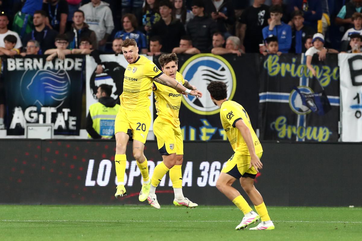 Cristi Chivu are oferta pe masă după ce a salvat-o pe Parma! Gigantul european îl așteaptă cu brațele deschise