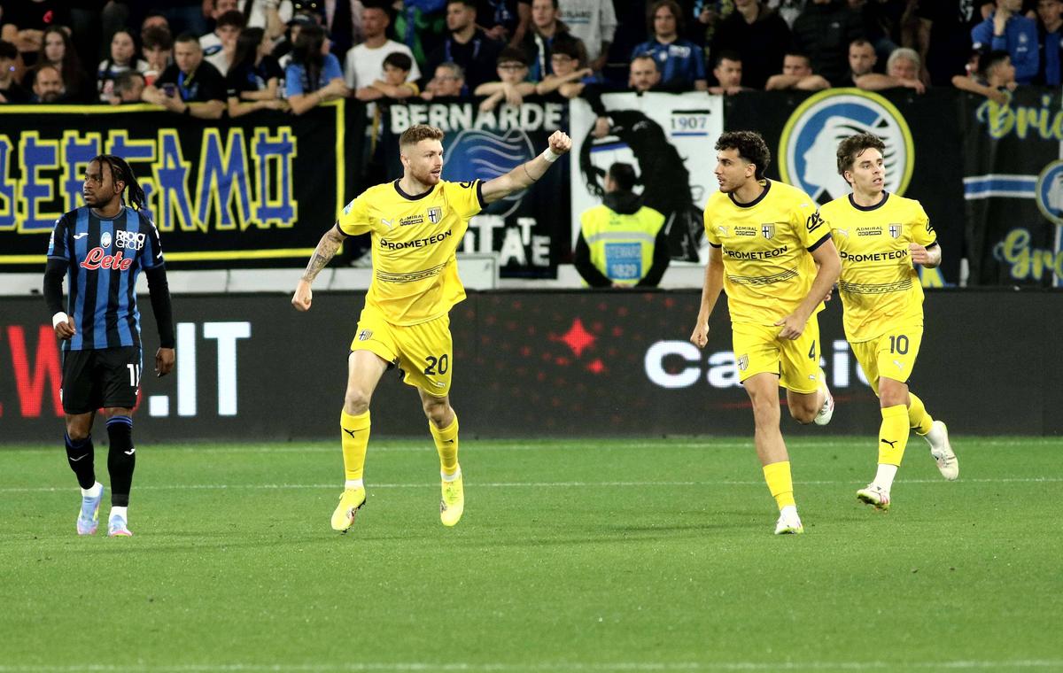 Cristi Chivu are oferta pe masă după ce a salvat-o pe Parma! Gigantul european îl așteaptă cu brațele deschise