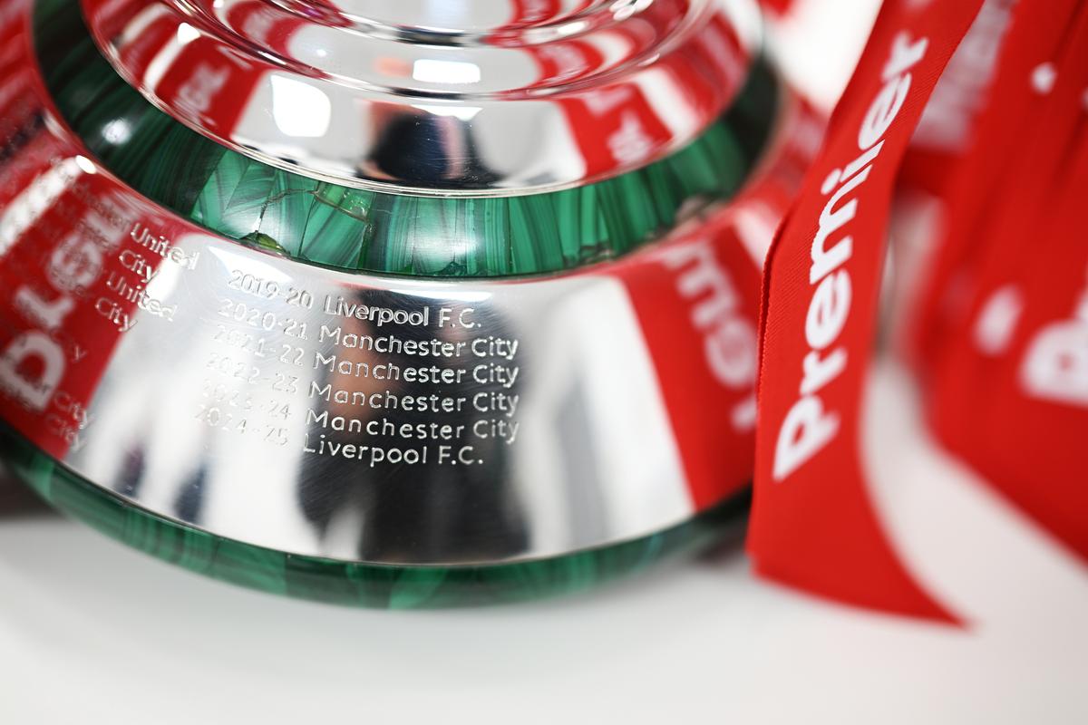 Liverpool a primit trofeul de campioană în Premier League