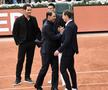 Rafael Nadal și Andy Murray își strâng mâinile, în timp ce Roger Federer și Novak Djokovic îi privesc/Foto: Getty Images